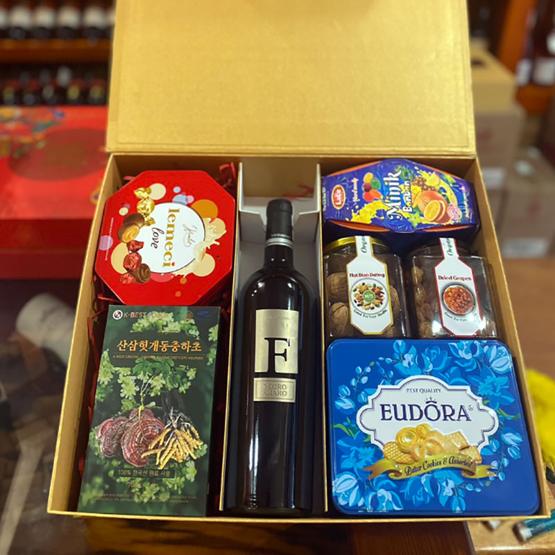 Quà Tết Legendbox